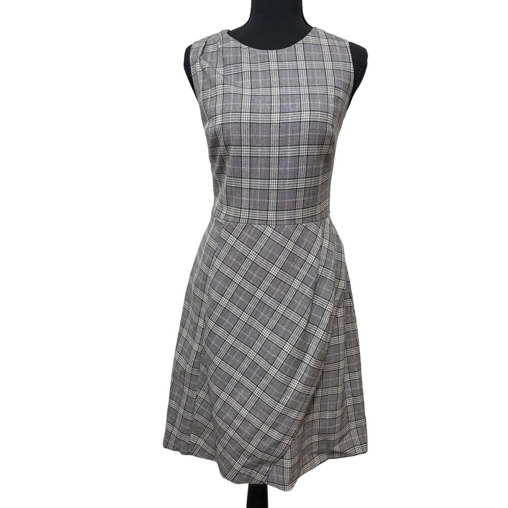 Banana Republic Size 6 Gray Plaid Wool Blend Fit Flare Dress Career Work